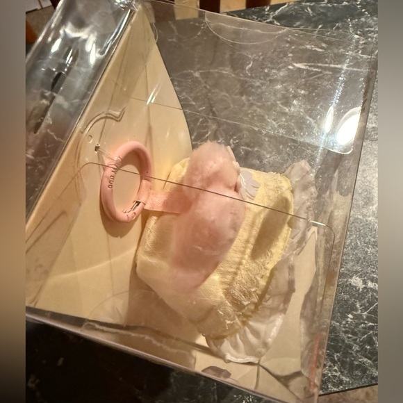 Pop Mart Fall Into Spring Mokoko Plush Pendant - Picture 8 of 8